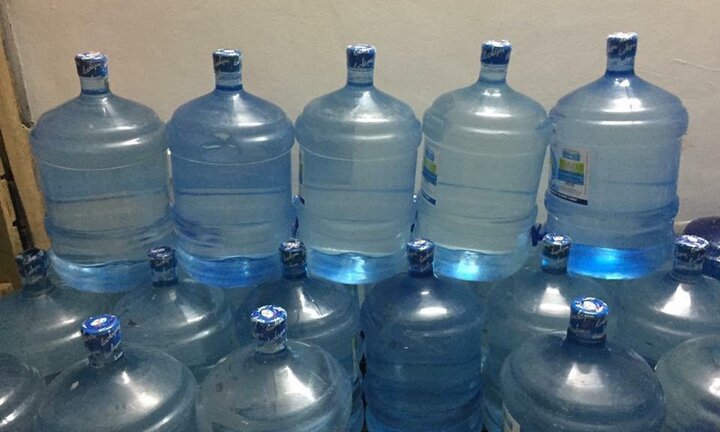 Phát hiện 15 công ty sản xuất nước đóng bình bằng hệ thống xử lý tạm bợ