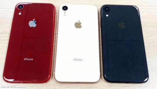 Rò rỉ hình ảnh smartphone giá rẻ iPhone XC trước giờ ra mắt