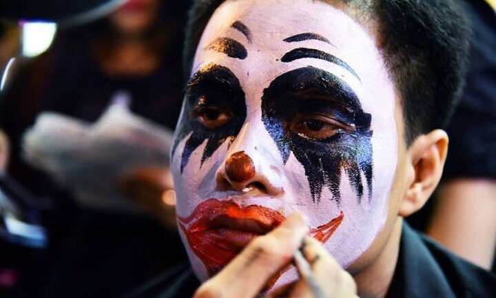 Mùa Halloween, cô giáo mầm non kiếm chục triệu đồng mỗi đêm