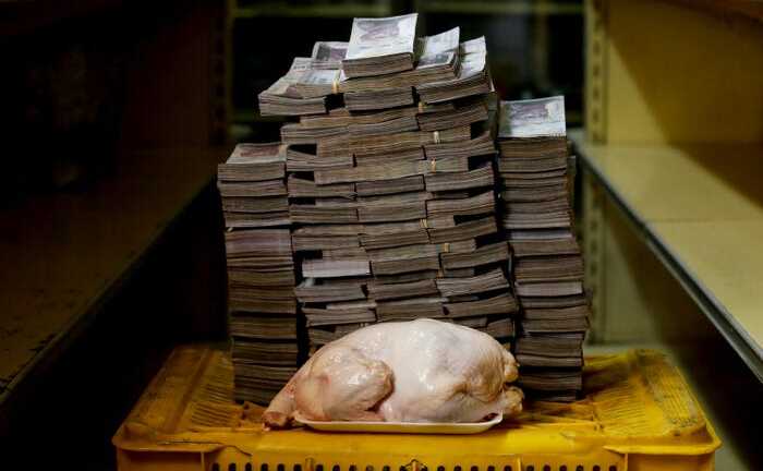 Những hình ảnh khó tin về lạm phát ở Venezuela