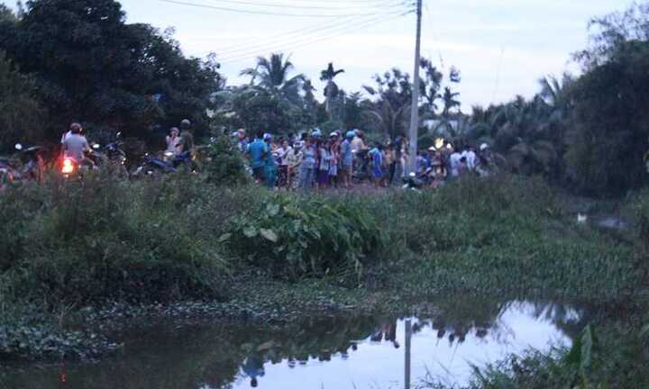 Tìm thấy thi thể người đàn ông đi hái rau chết úp mặt dưới kênh