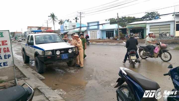 Tông cụ ông 75 tuổi gẫy 3 xương sườn rồi bỏ trốn