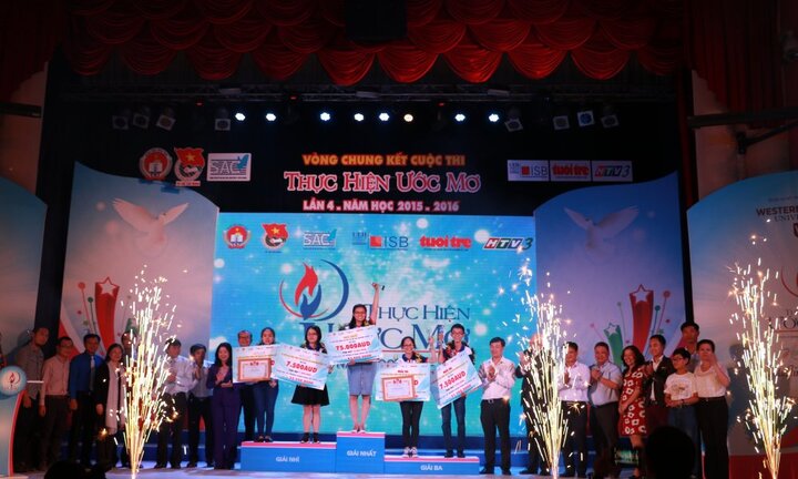 Quán quân mùa 4 'Thực hiện ước mơ' giành được học bổng 324.000 đô la Úc