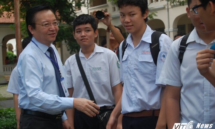 Thi tuyển sinh lớp 10 ở TP.HCM: Ngày thi đầu tiên diễn ra an toàn, nghiêm túc, không thí sinh vi phạm quy chế