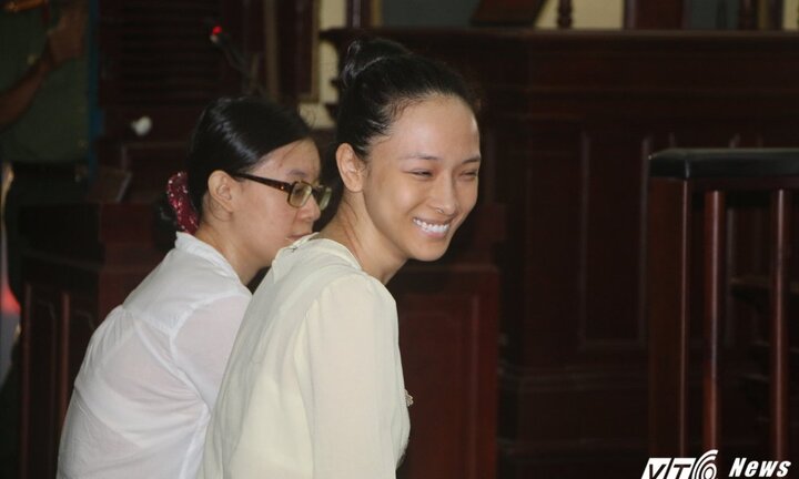 Xét xử Hoa hậu Phương Nga: Kết thúc phiên xét hỏi nhân chứng 'bí ẩn', nút thắt càng thêm chặt