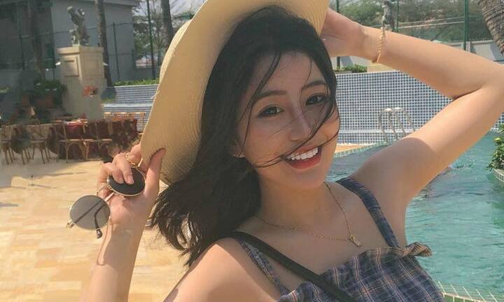 Ngắm nhan sắc nữ sinh TP.HCM được báo Hàn ca ngợi ‘nữ thần không góc chết’