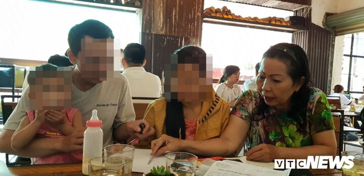 Bé gái 18 tháng tuổi bị bỏng nước sôi ở lớp học: Nhà trường lên tiếng