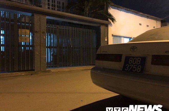 Người lái xe biển xanh 80B giả hú còi náo loạn TP.HCM bị phạt gần 15 triệu đồng