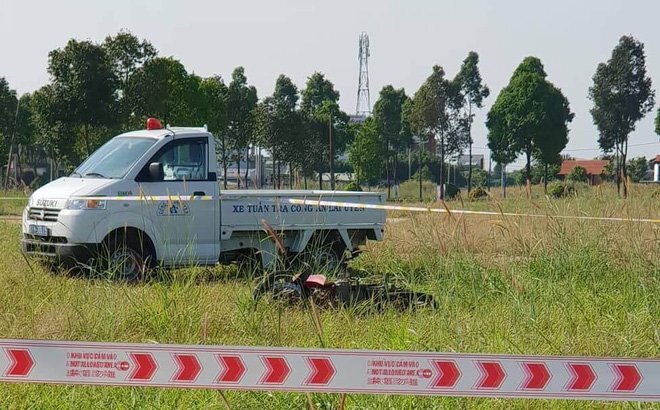 Thanh niên chết cạnh xe máy ở Bình Dương