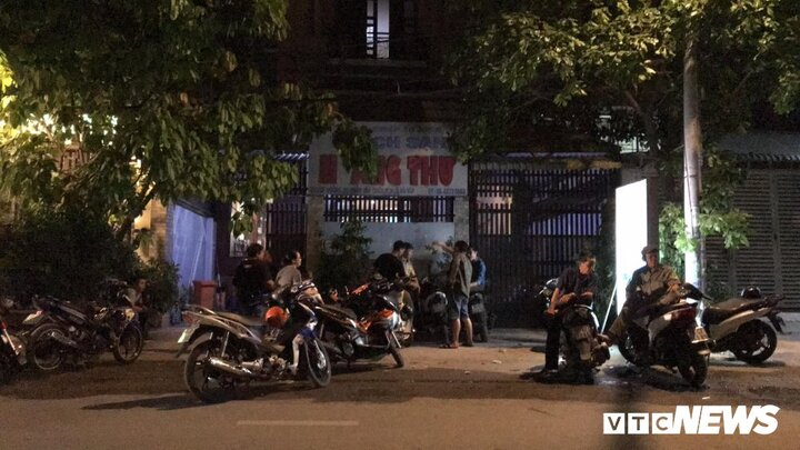 Băng nhóm mang vũ khí cướp khách sạn ở TP.HCM