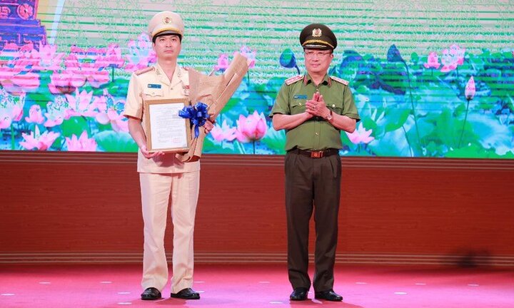 Phó Giám đốc Công an tỉnh Quảng Ninh giữ chức Giám đốc Công an tỉnh Bình Dương