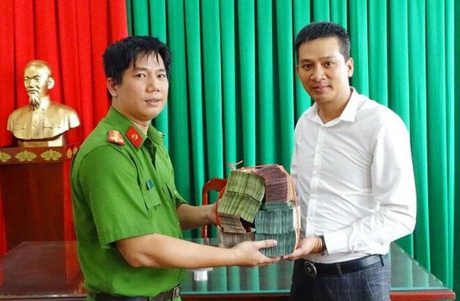 Trạm thu phí cao tốc TP.HCM - Long Thành - Dầu Giây nhận lại hơn 1,7 tỷ đồng bị cướp