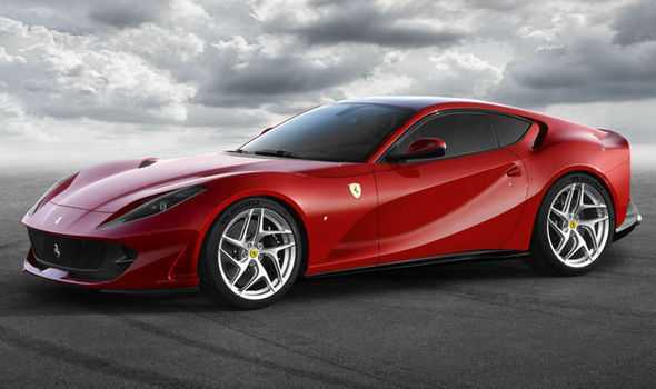 Chiêm ngưỡng Ferrari 812 siêu xe nhanh, mạnh nhất