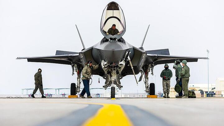 Báo Mỹ chỉ trích chính quyền Tổng thống Trump điều siêu tiêm kích F-35 tấn công Afghanistan