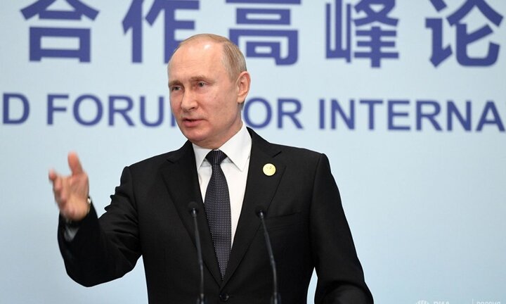 Ông Putin bất ngờ tuyên bố muốn tổ chức tọa đàm với tân Tổng thống Ukraine