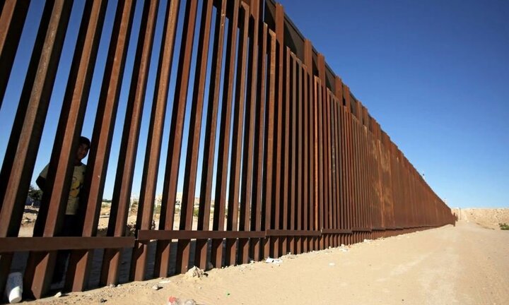 Ông Trump sẽ kháng cáo phán quyết chặn xây đoạn tường biên giới