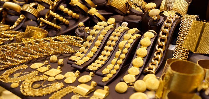 Giá vàng hôm nay 12/4: Giá vàng vụt tăng bất ngờ, chạm ngưỡng 37 triệu đồng/lượng