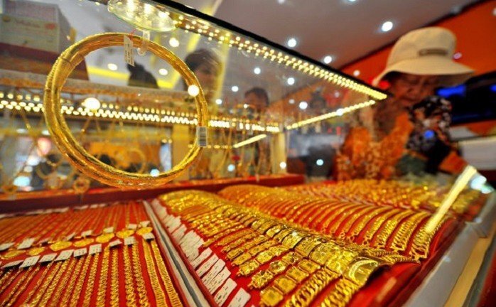 Giá vàng hôm nay 3/5: Tăng nhẹ chờ quyết định của Fed