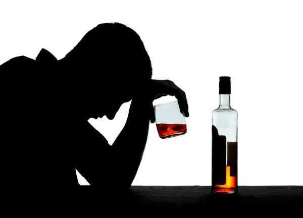 Làm thế nào để giảm ảnh hưởng của rượu bia với cơ thể?