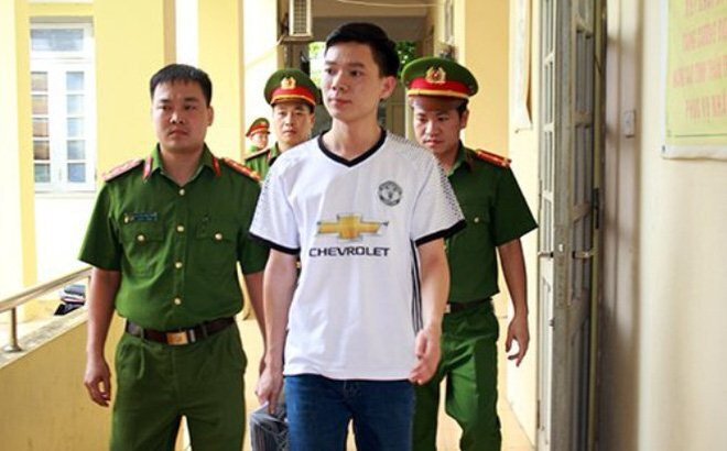 Tai biến chạy thận ở Hòa Bình, bác sĩ Lương bị bắt: 'Cả gia đình bàng hoàng...'