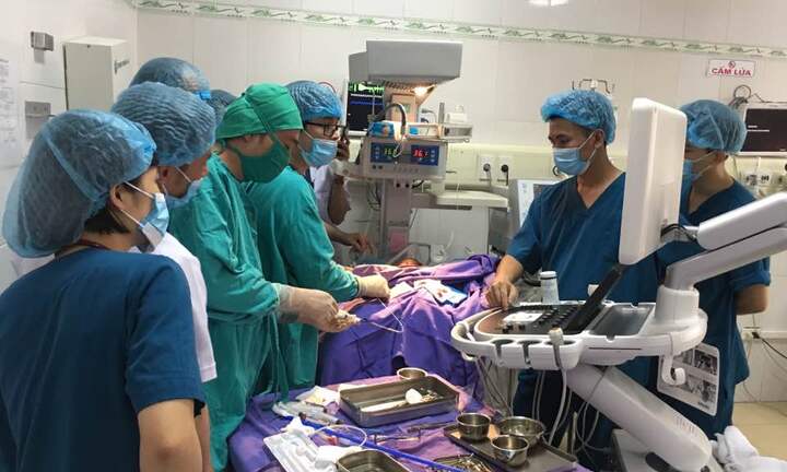 99% nguy cơ tử vong, một trẻ sơ sinh mắc bệnh tim bẩm sinh đã giành lại sự sống