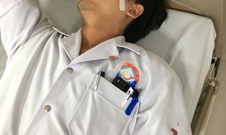 Bộ trưởng Y tế: 'Không được hành hung bác sĩ trong mọi trường hợp'