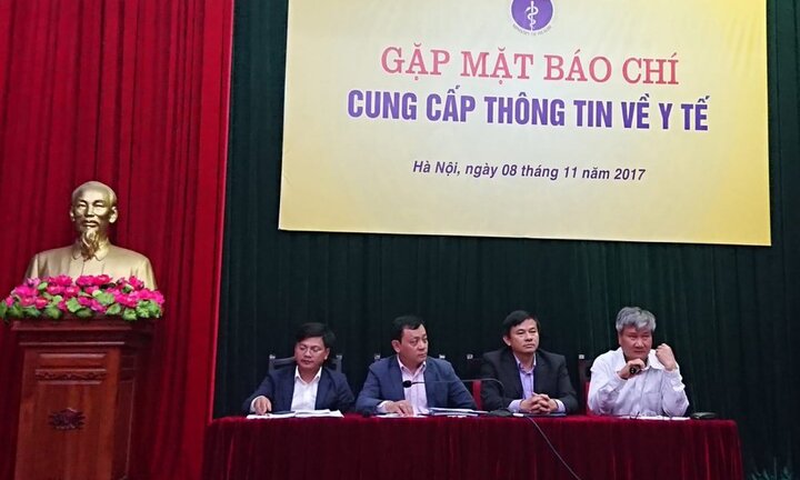 Người dân Việt Nam sắp được chăm sóc y tế từ tận tuyến xã