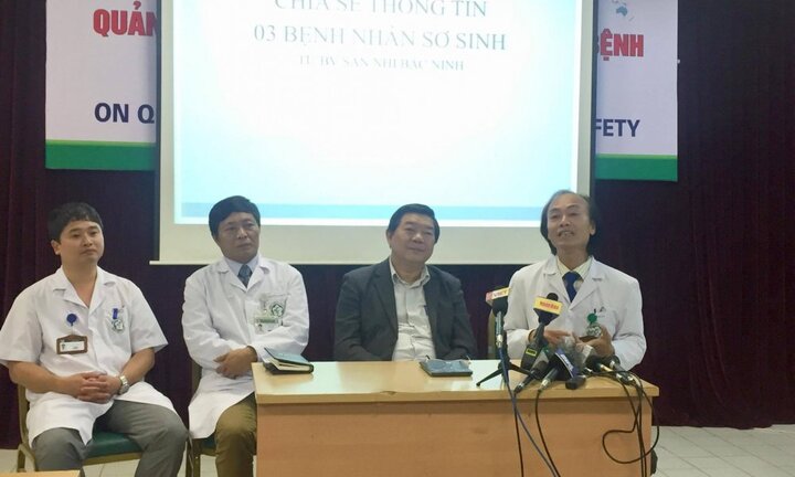 Sức khỏe 3 trẻ sơ sinh từ Bắc Ninh lên Bệnh viện Bạch Mai giờ ra sao?