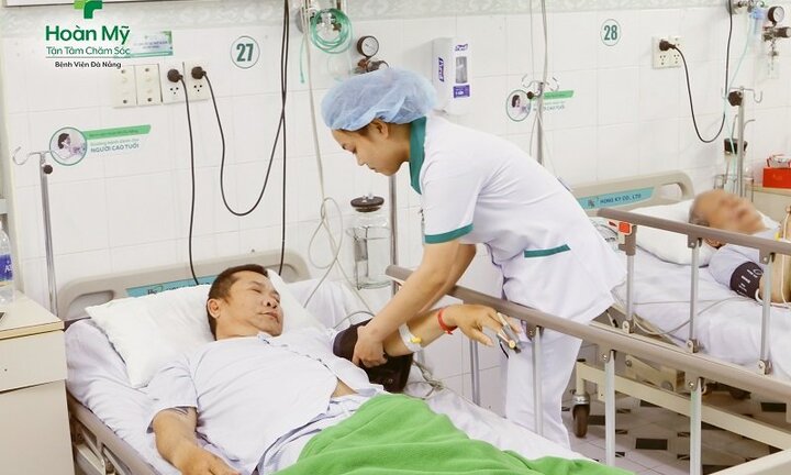 Tức ngực nhập viện khám, tỉnh dậy mới biết vừa 'chết lâm sàng' 20 phút