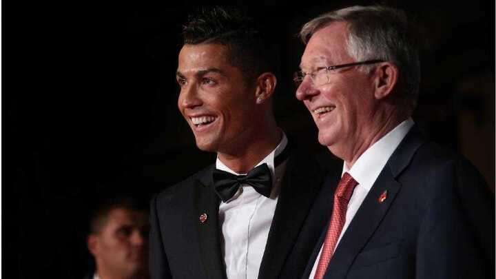 Sir Alex Ferguson: Ronaldo là tài năng bóng đá đặc biệt