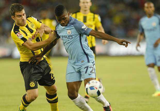 Manchester City vượt qua Dortmund sau loạt luân lưu cân não