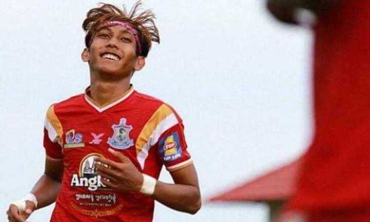 Chan Vathanaka: 'Ronaldo mới' của bóng đá Campuchia