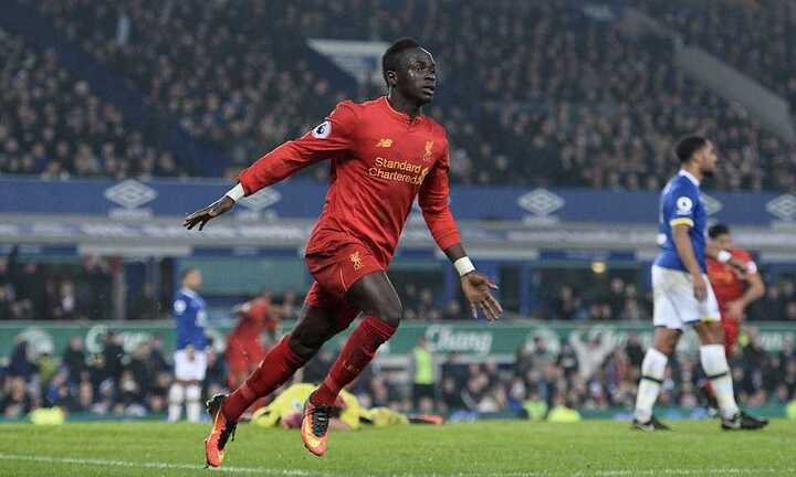 Ghi bàn thắng muộn, Liverpool nuôi hy vọng bám đuổi Chelsea