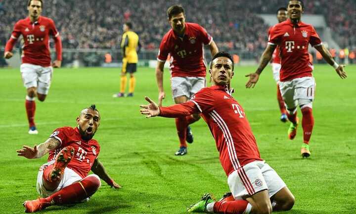 Kết quả Champions League: Bayern ghi 5 bàn vào lưới Arsenal