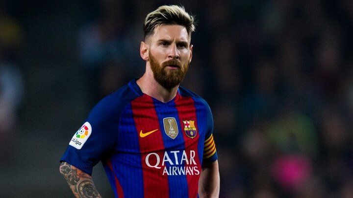 Messi chơi tiếp tục trì hoãn ký hợp đồng mới với Barca