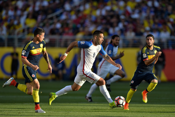 Thua trắng 2 bàn, chủ nhà Mỹ gây thất vọng trong ngày khai cuộc Copa America