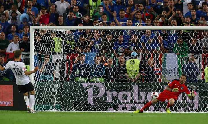 Đức, Italia chạm kỷ lục buồn trên chấm luân lưu