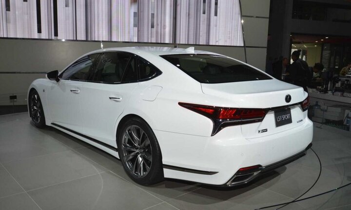 Trình làng Lexus LS F-Sport 2018 hoàn toàn mới