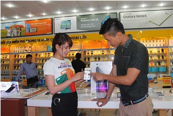 Nhanh tay 'đặt gạch' siêu phẩm 007 trước giờ G tại Thế Giới Di Động