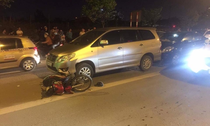 Đã tìm ra tài xế Innova tông liên hoàn rồi bỏ trốn ở Hà Nội