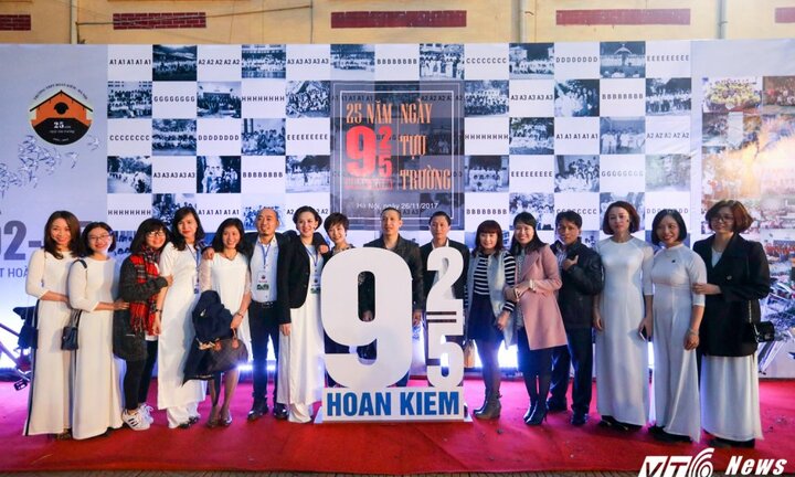 Kỷ niệm 25 năm ngày hội khóa 1992 - 1995 trường Trần Phú - Hoàn Kiếm