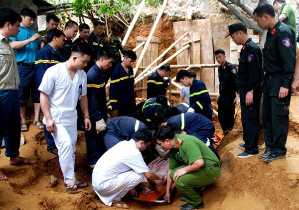 Sạt lở đất ở Lào Cai, 3 người thiệt mạng
