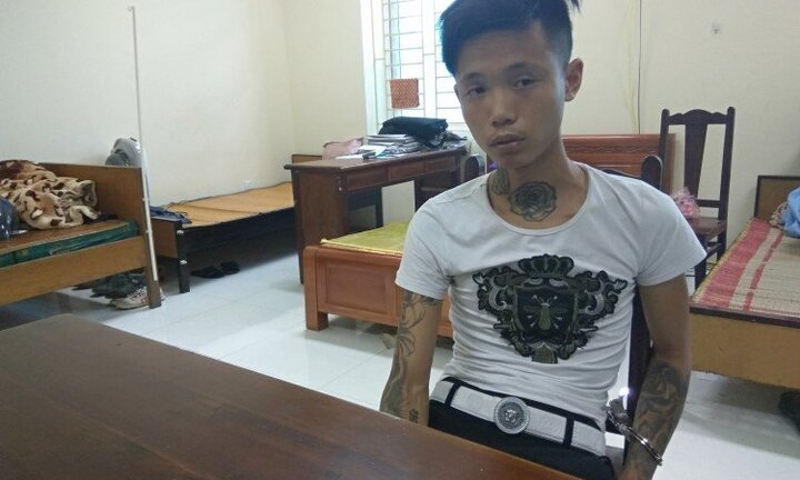 Khởi tố kẻ đâm lưỡi dao ngập trong sườn tài xế xe ôm ở Vĩnh Phúc