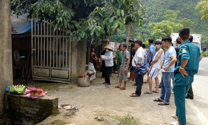 Phát hiện người đàn ông chết trong tư thế treo cổ Sơn La