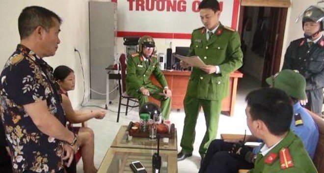 Thanh Hóa truy quét hàng loạt công ty tài chính cho vay lãi 'cắt cổ' 182%/năm, mang lựu đạn đi đòi nợ