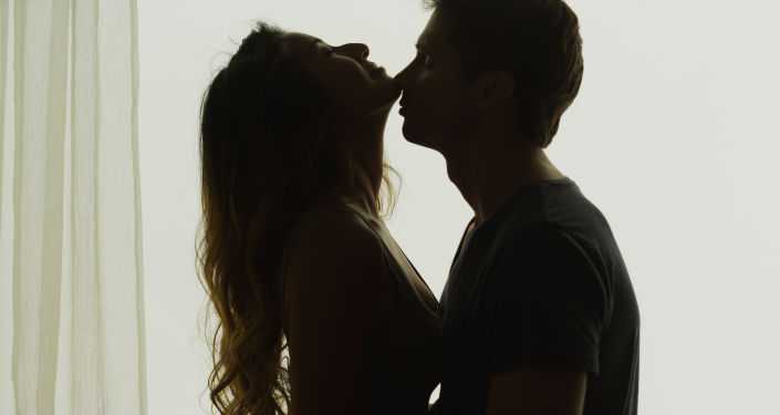 Nghiên cứu mới nhất: Tình dục và thực phẩm làm giảm mức căng thẳng