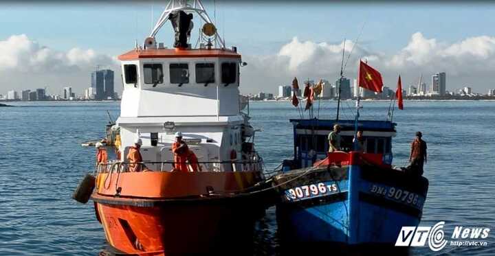 3 ngư dân Đà Nẵng gặp nạn trên vùng biển Hoàng Sa