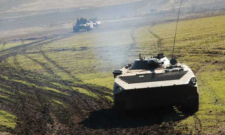 Những hình ảnh bình dị hiếm thấy của những cỗ máy chết chóc