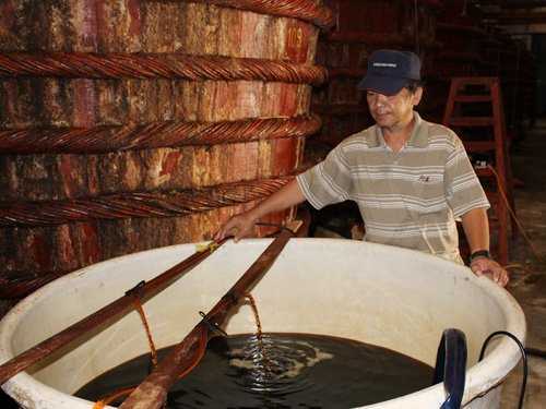 Chủ tịch Hiệp hội Siêu thị Hà Nội: 'Gia đình tôi vẫn sử dụng nước mắm truyền thống'