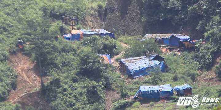 Sập hầm vàng ở Lào Cai: 'Vàng tặc' lộng hành, chính quyền nói không có